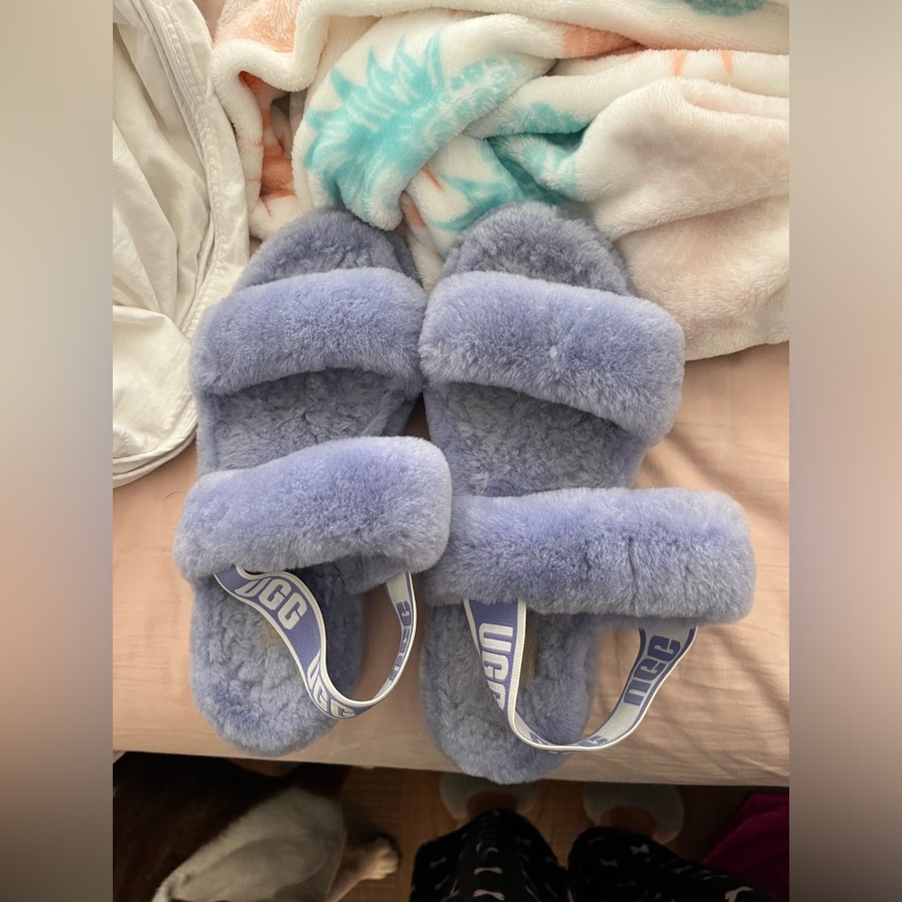 Ugg Slides Size 8 - image 1